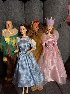 Wizard of Oz Barbie Doll Set - Dorothy, Glinda, Scarecrow & Cowardly Lion